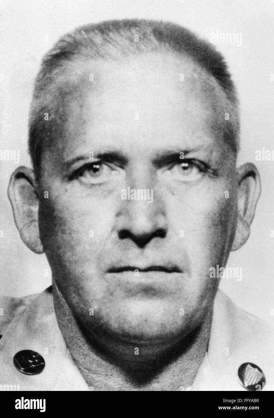 ROBERT LEE JOHNSON /n(19221972). American army sergeant and spy for