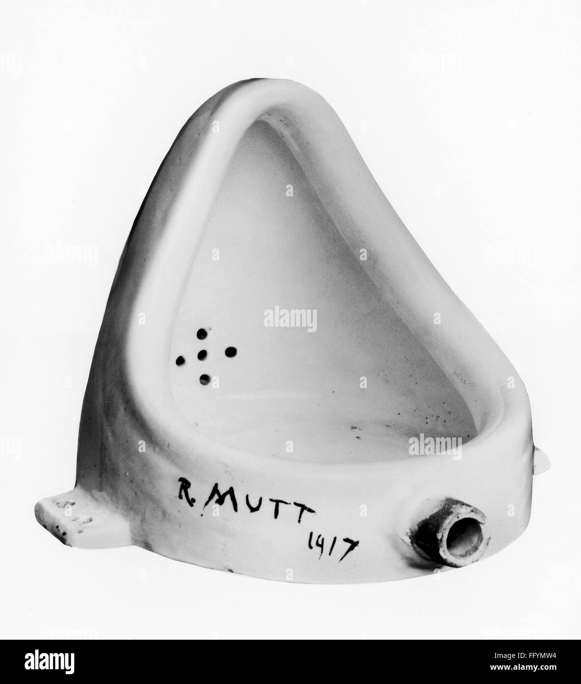 DUCHAMP FOUNTAIN 1917. nMarcel Duchamp s readymade sculpture