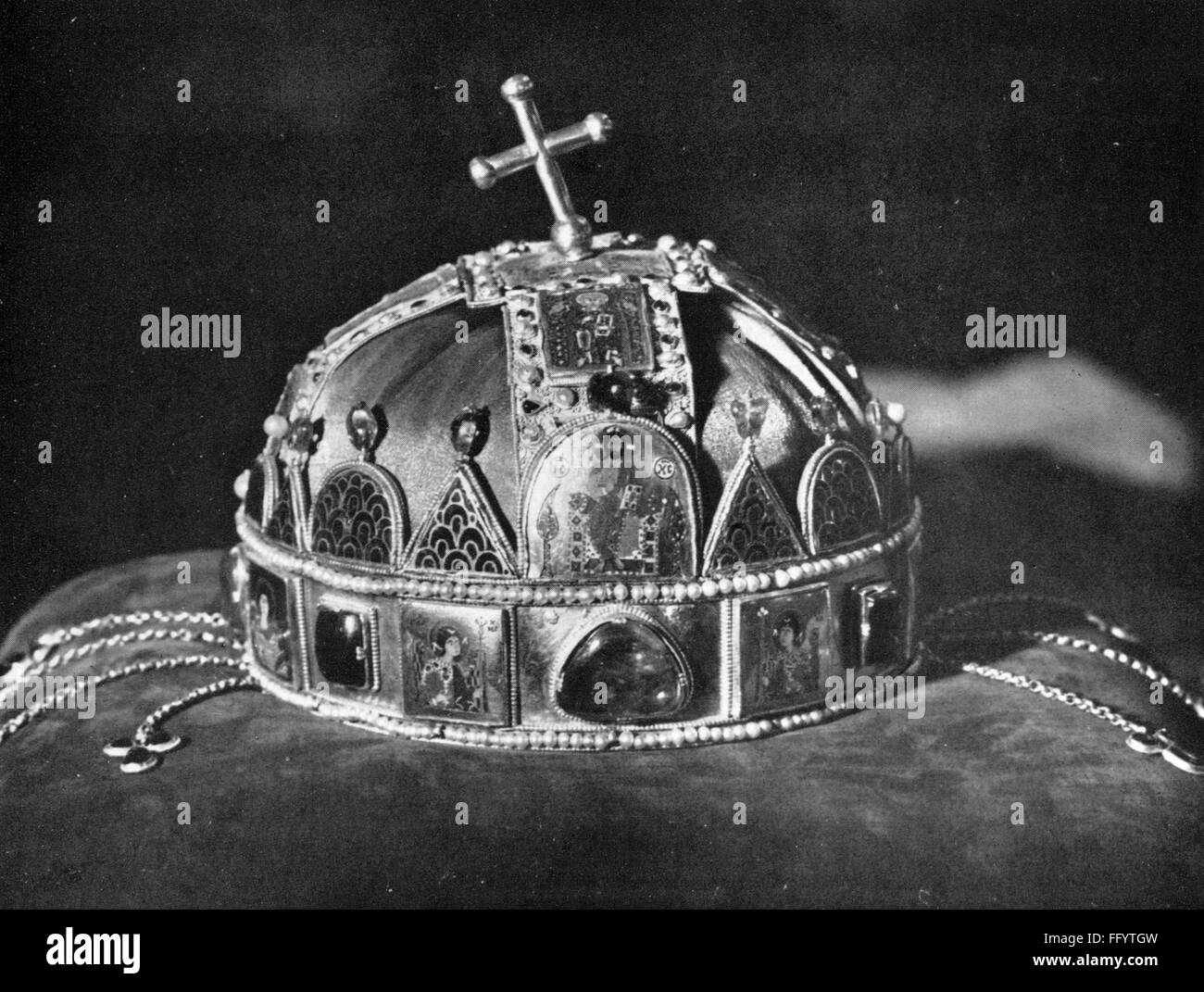 crowns / crown jewels, Hungary, crown of Saint Stephen, second version