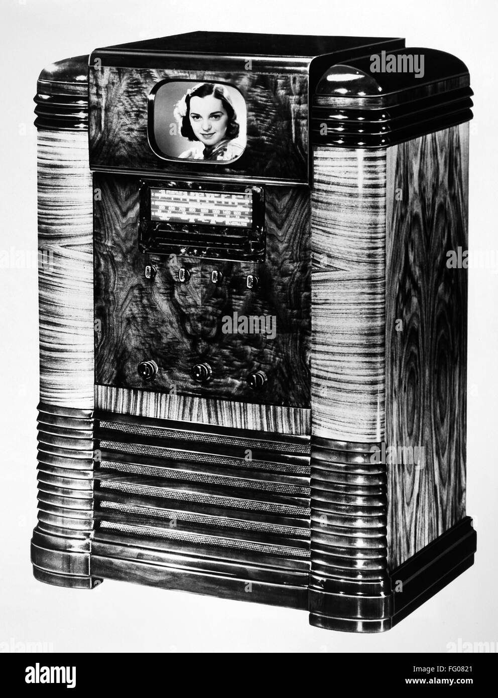 TELEVISION, c1939. /nAn RCA Victor Model TRK-9 television console ...