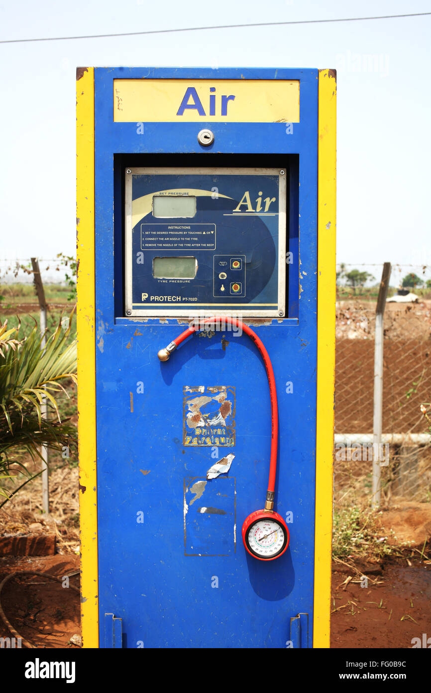 Air tyre pressure machine Stock Photo