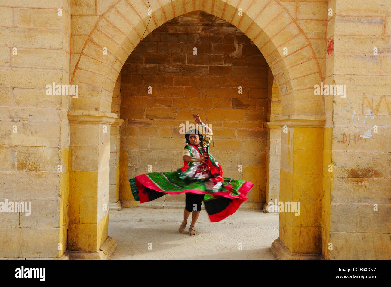 Dancing old lady hi-res stock photography and images - Alamy