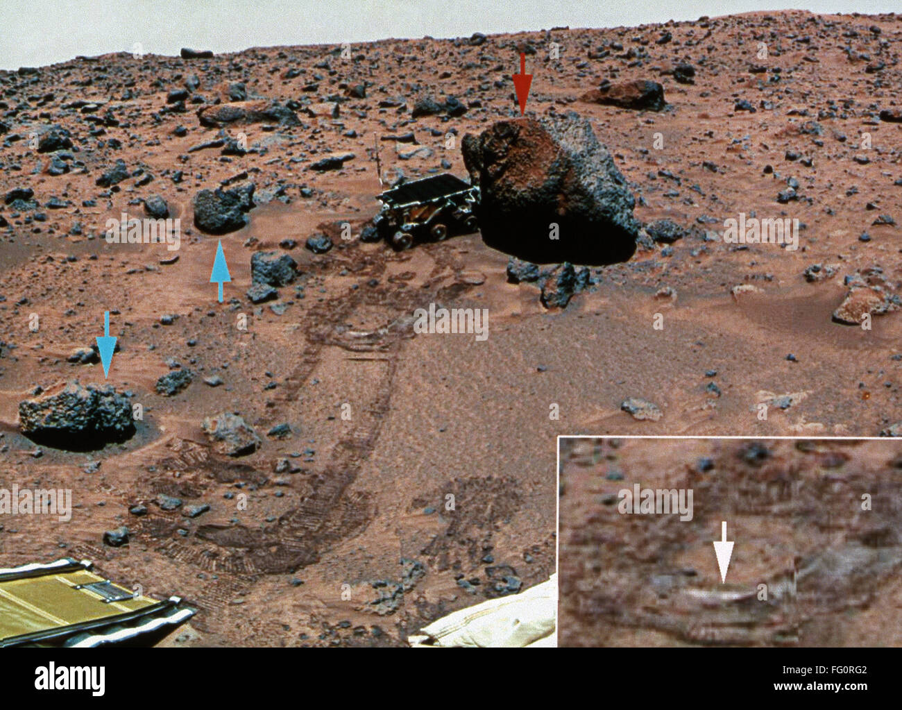 MARS ROCKS, 1997. /nThree types of rocks on Mars Yogi, large, rounded