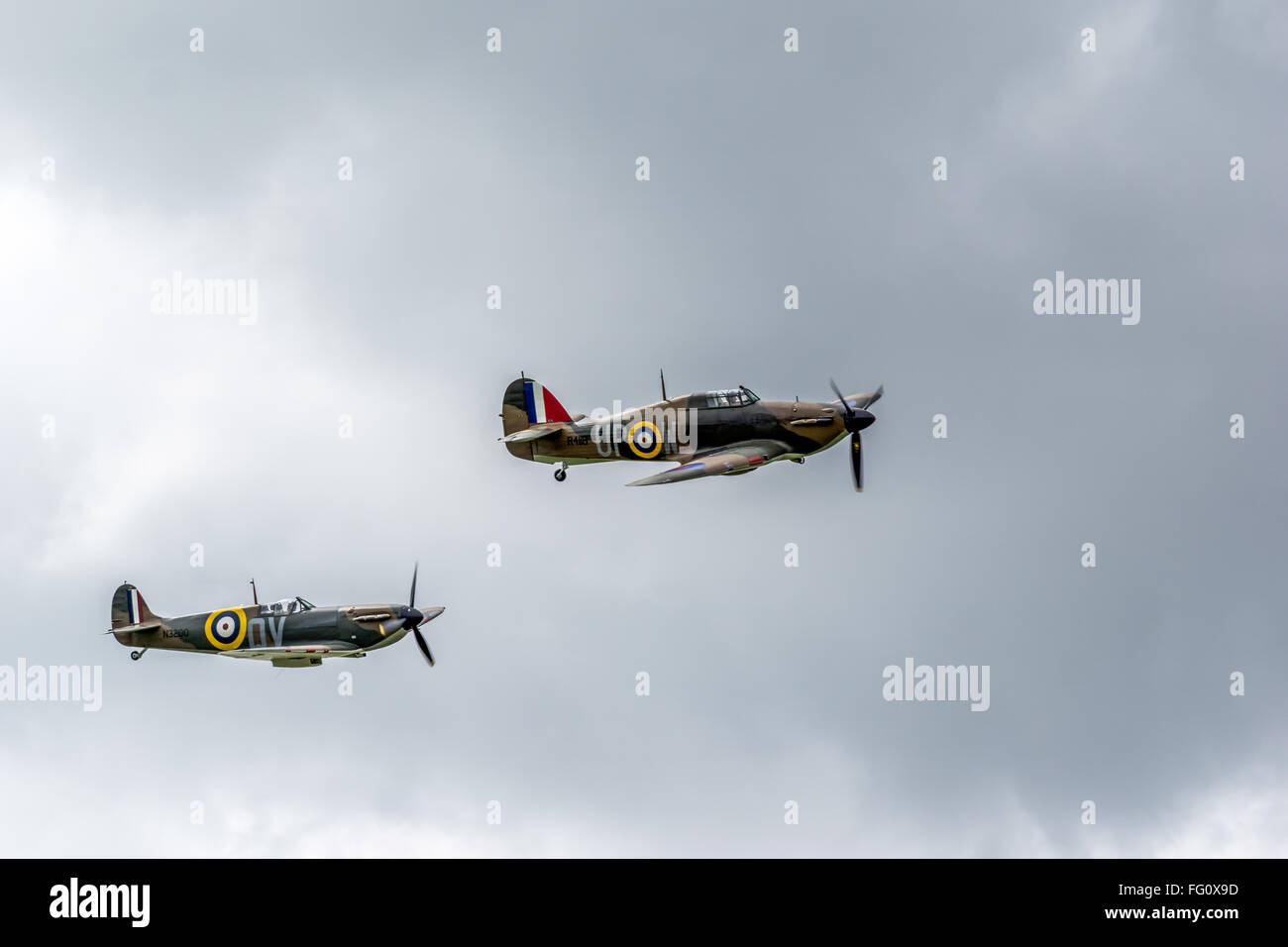 Hawker Hurricane I R4118 and Spitfire Mk IXT PV202 QV Stock Photo
