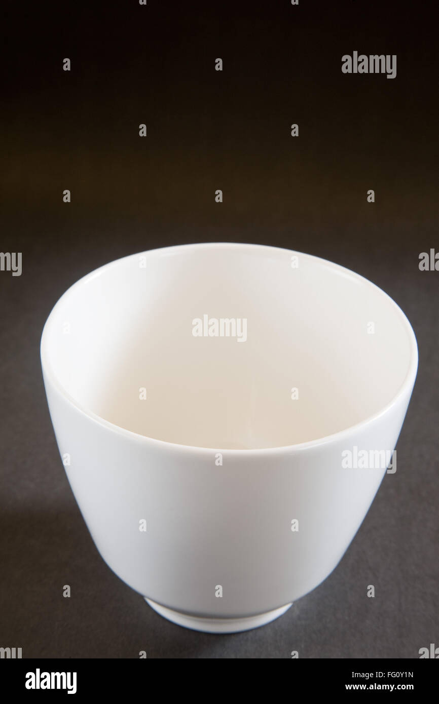 Empty bowl india hires stock photography and images Alamy