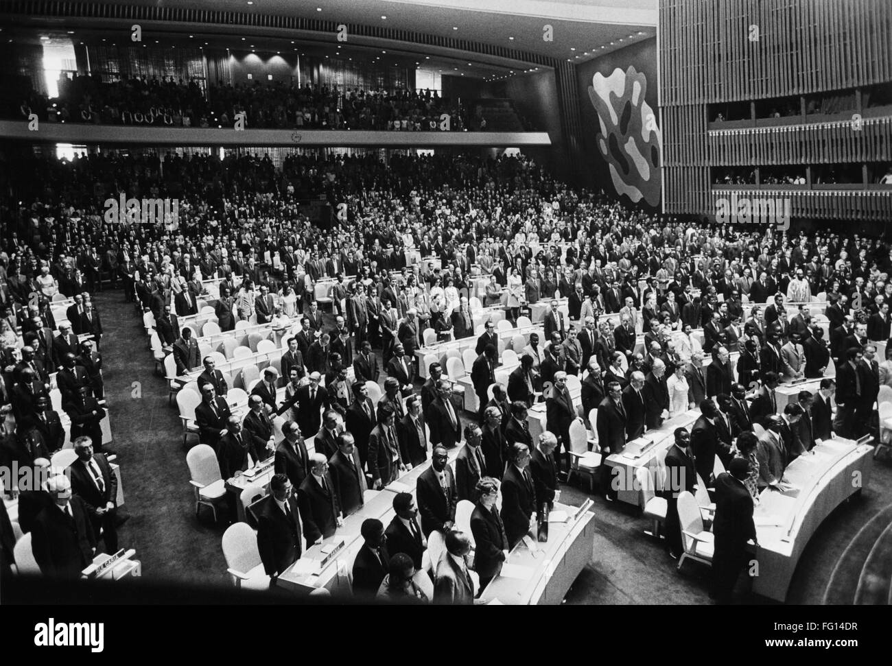 U.N. GENERAL ASSEMBLY, 1971. /nThe United Nations Assembly standing for