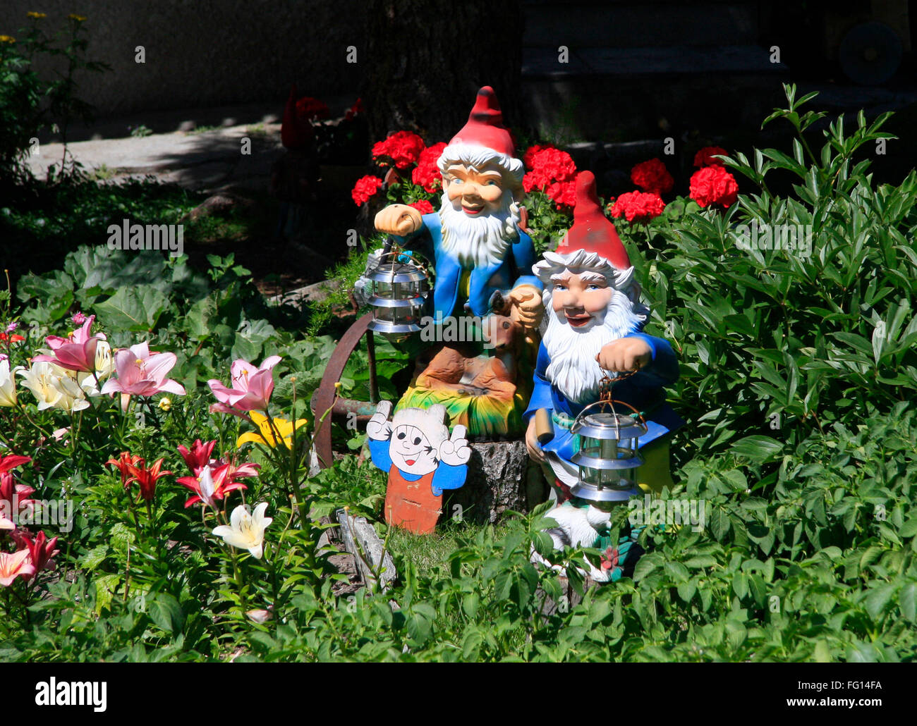 Gartenzwerge, schweizer Alpen Stock Photo Alamy