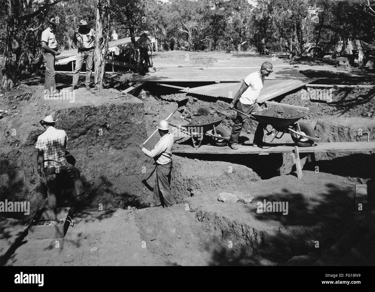 MESA VERDE ARCHAEOLOGY. /nArchaeologists excavating at the Badger