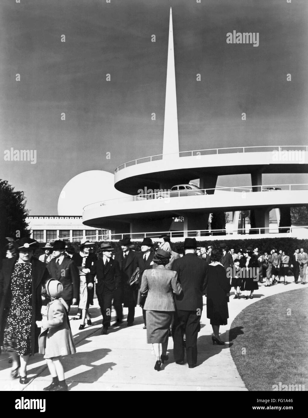 Perisphere NEW YORK WORLD'S FAIR. /nThe Trylon and Perisphere at the New York ...