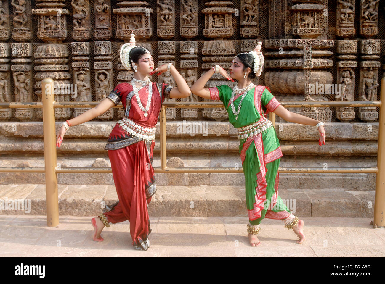 Dancers performing classical traditional odissi dance at Konarak Sun