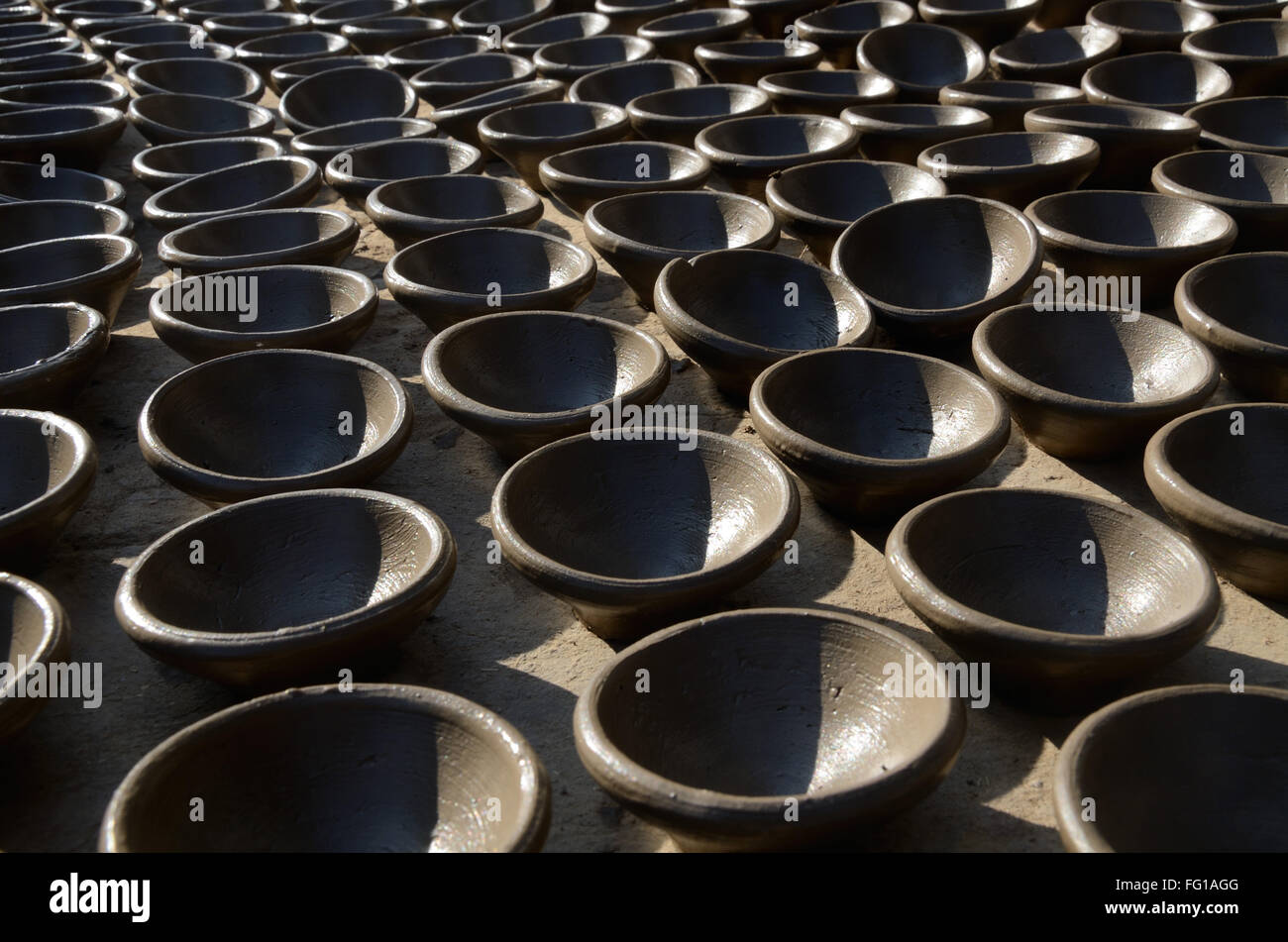 Clay lamps drying at Jodhpur Rajasthan India Stock Photo Alamy