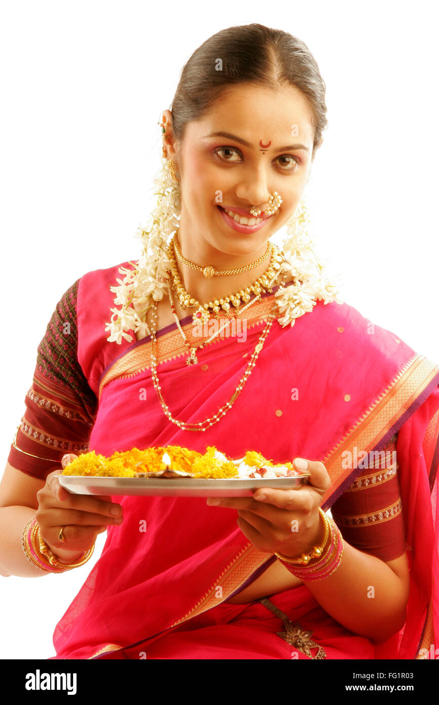 South Asian Indian Maharashtrian girl wearing traditional navwari sari