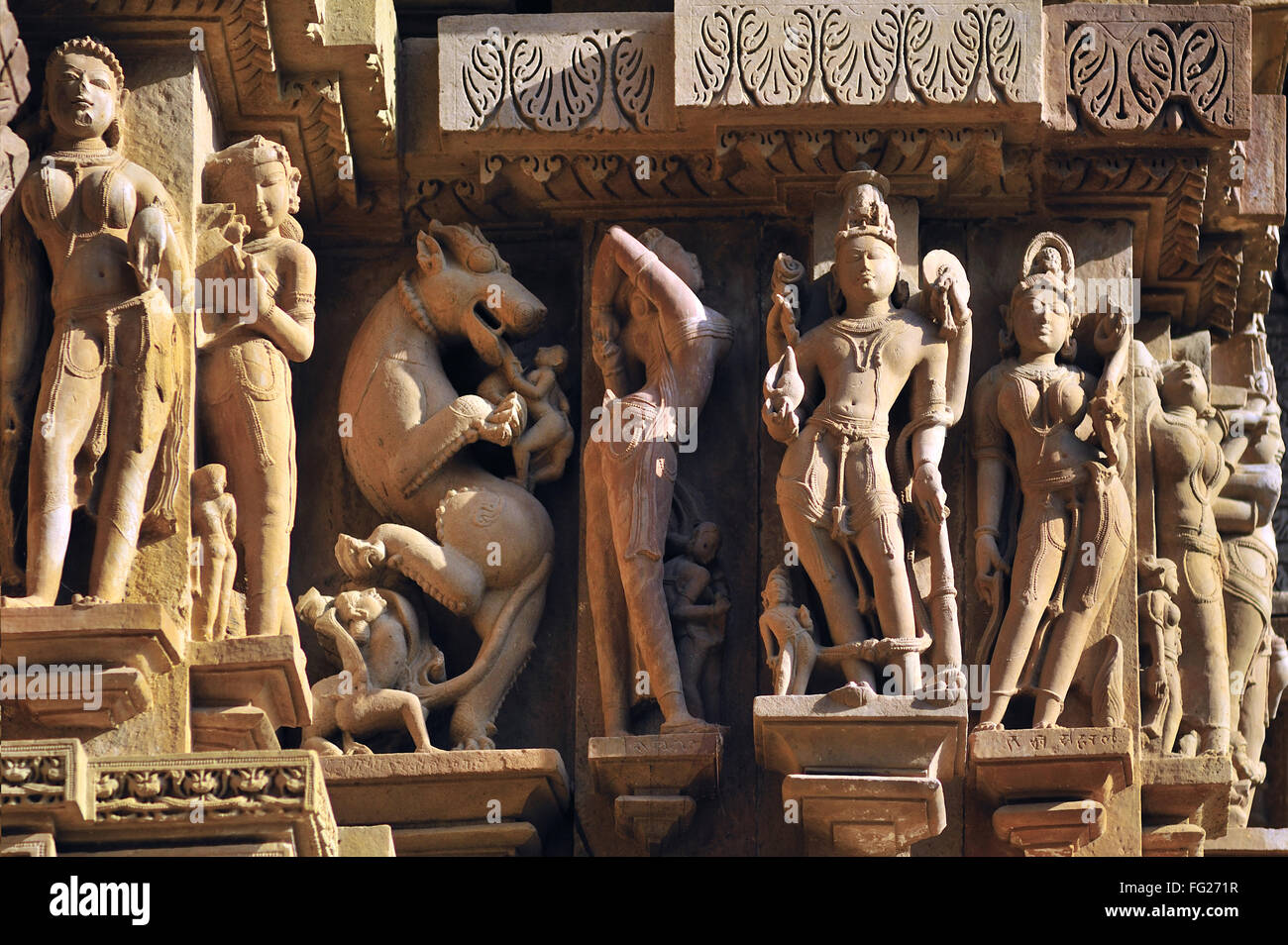 Khajuraho wall sculptures hires stock photography and images Alamy