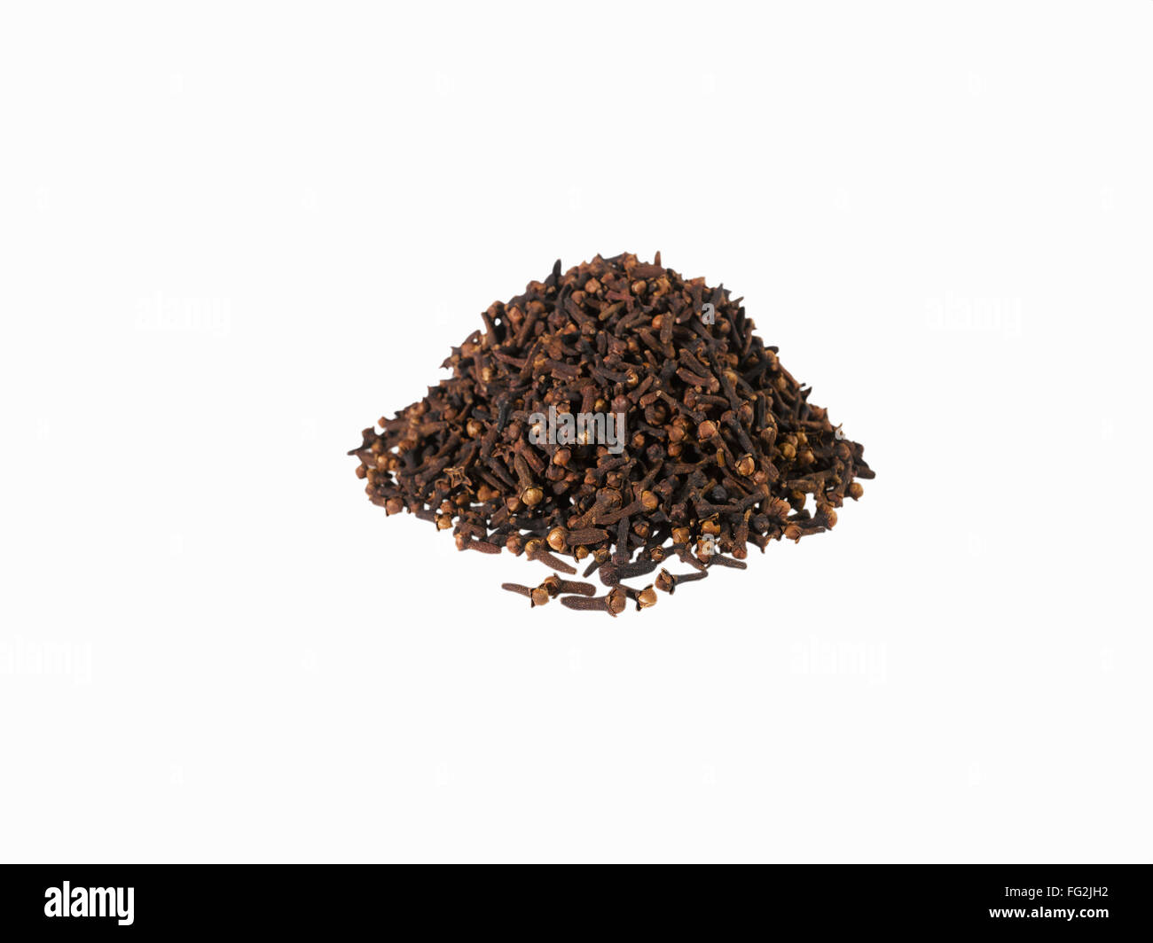 Spices ; cloves on white background Stock Photo - Alamy