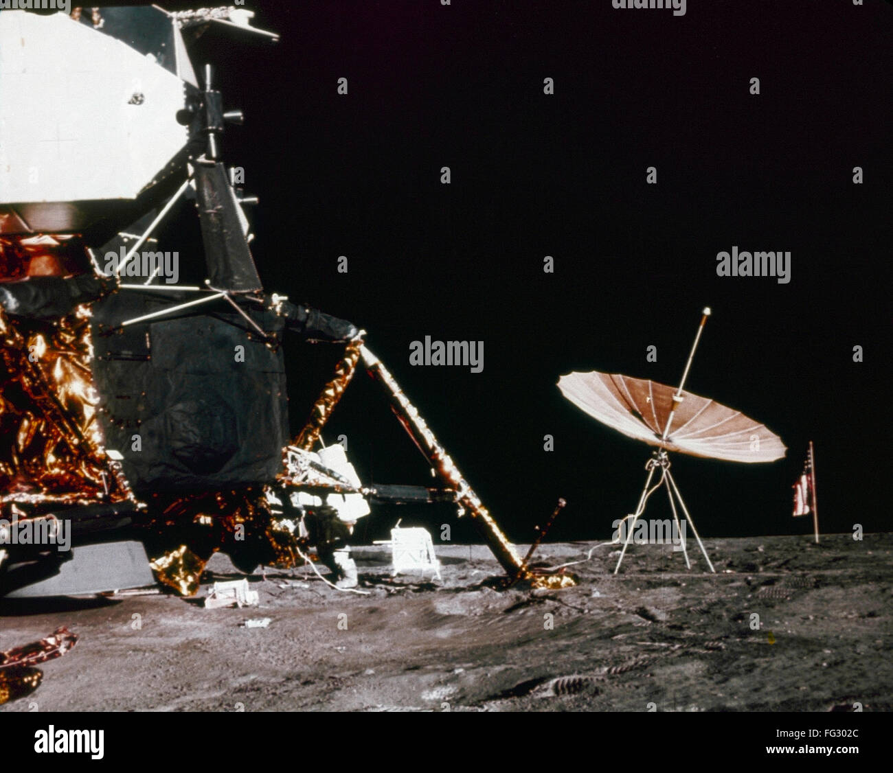 APOLLO 12, 1969. /nA view of the Apollo 12 Lunar Module and antenna on ...