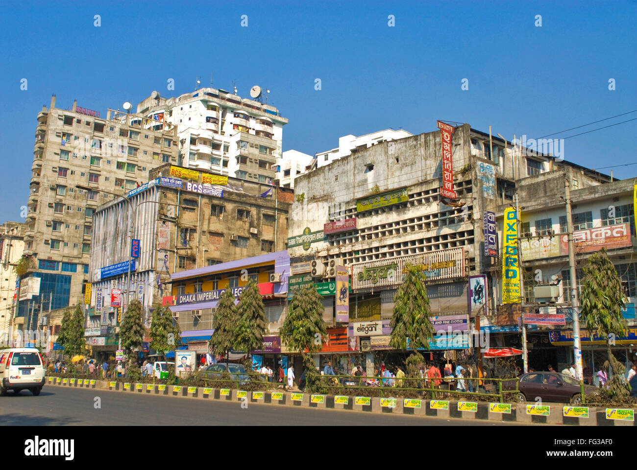 Building on Mirpur road ; New Market ; Dhaka ; Bangladesh Stock Photo Alamy