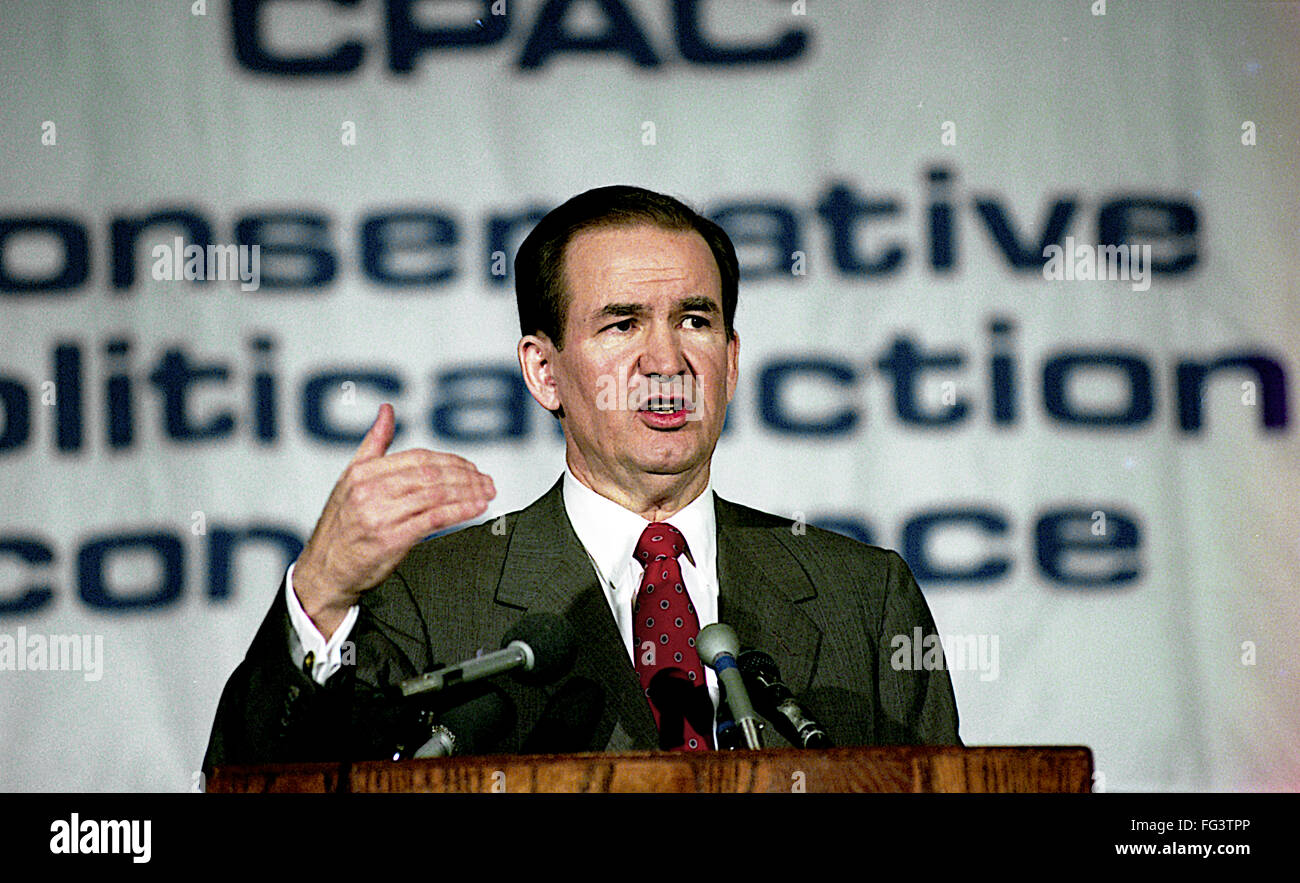 Pat buchanan american conservative hi-res stock photography and images