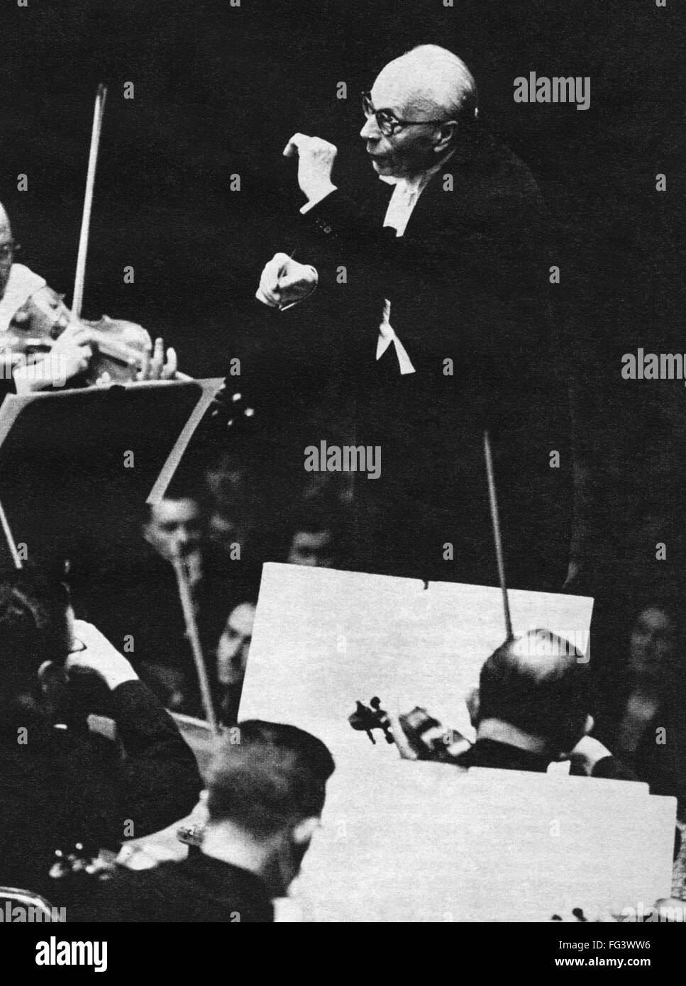 GEORGE SZELL (1897-1970). /nHungarian-born American conductor and composer. Szell directoing the Cleveland Symphony. Photograph, 1964. Stock Photo