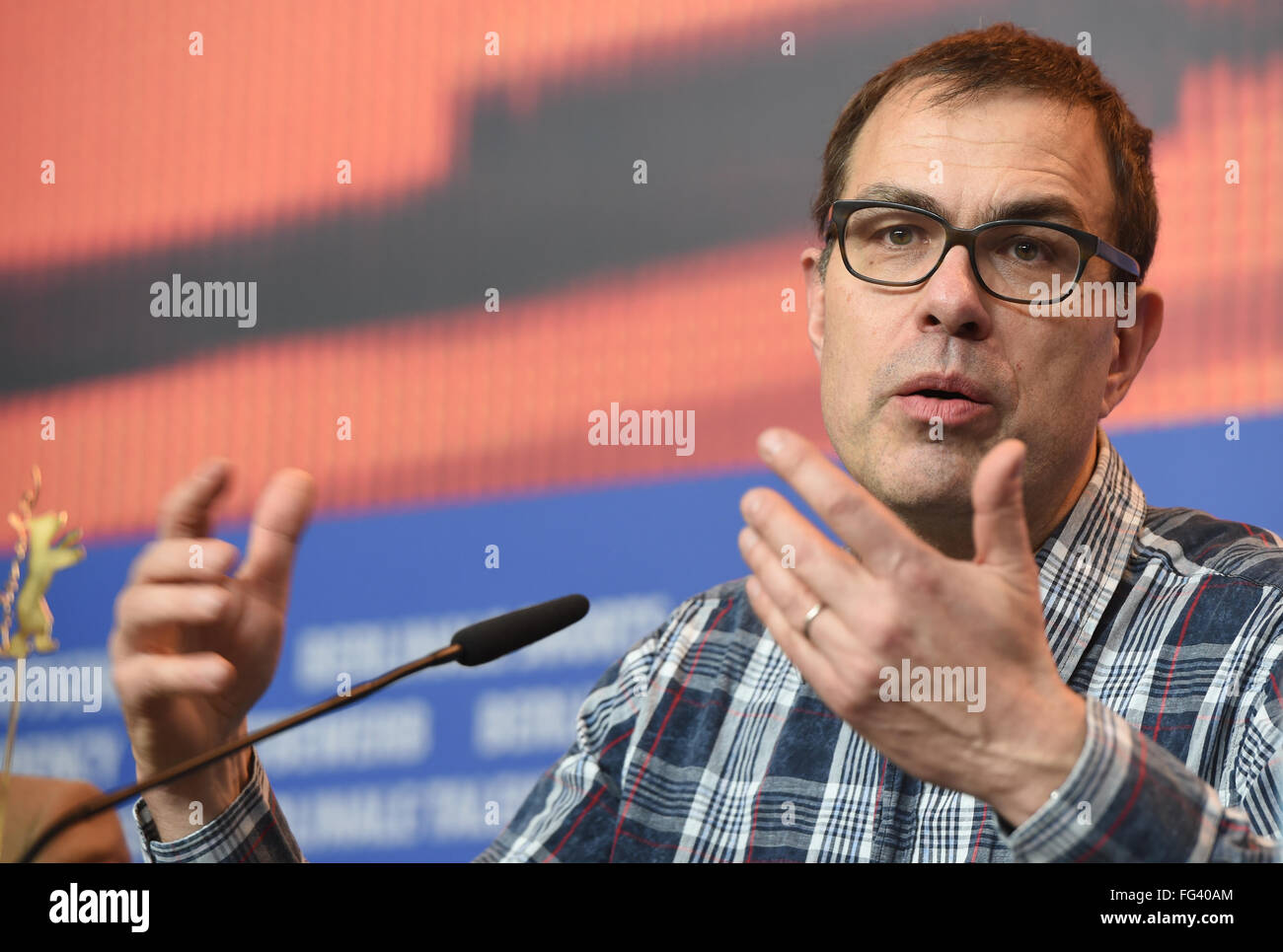 Berlin, Germany. 17th Feb, 2016. 66th International Film Festival in Berlin, Germany, 17 February 2016. Press conference 'Des nouvelles de la planete Mars' ('News from planet Mars': Director Dominik Moll. The film is shown in the Berlinale Competition (Out of Competition). The Berlinale runs from 11 February to 21 February 2016. Photo: Jens Kalaene/dpa/Alamy Live News Stock Photo