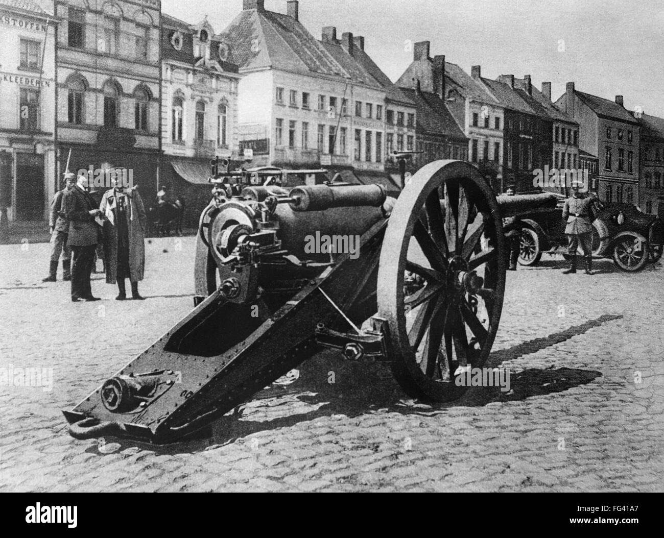 WWI ARTILLERY, c1915. /nAn English artillery gun taken at Ypres