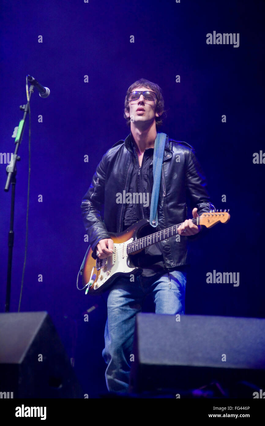 Richard Ashcroft of The Verve, Pyramid stage, Glastonbury Festival 2008