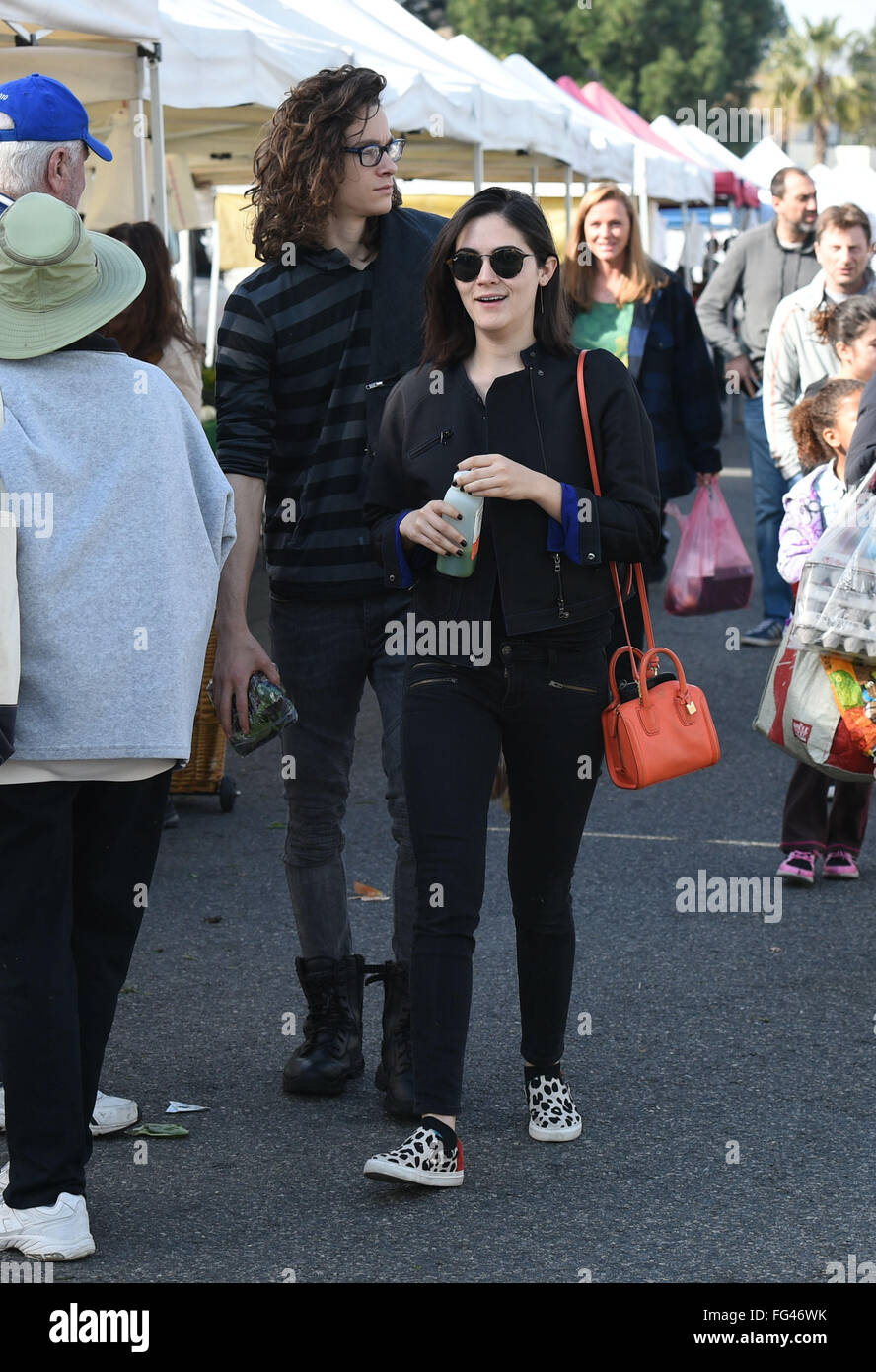 Isabelle Fuhrman and her boyfriend go to the Studio City Farmers ...