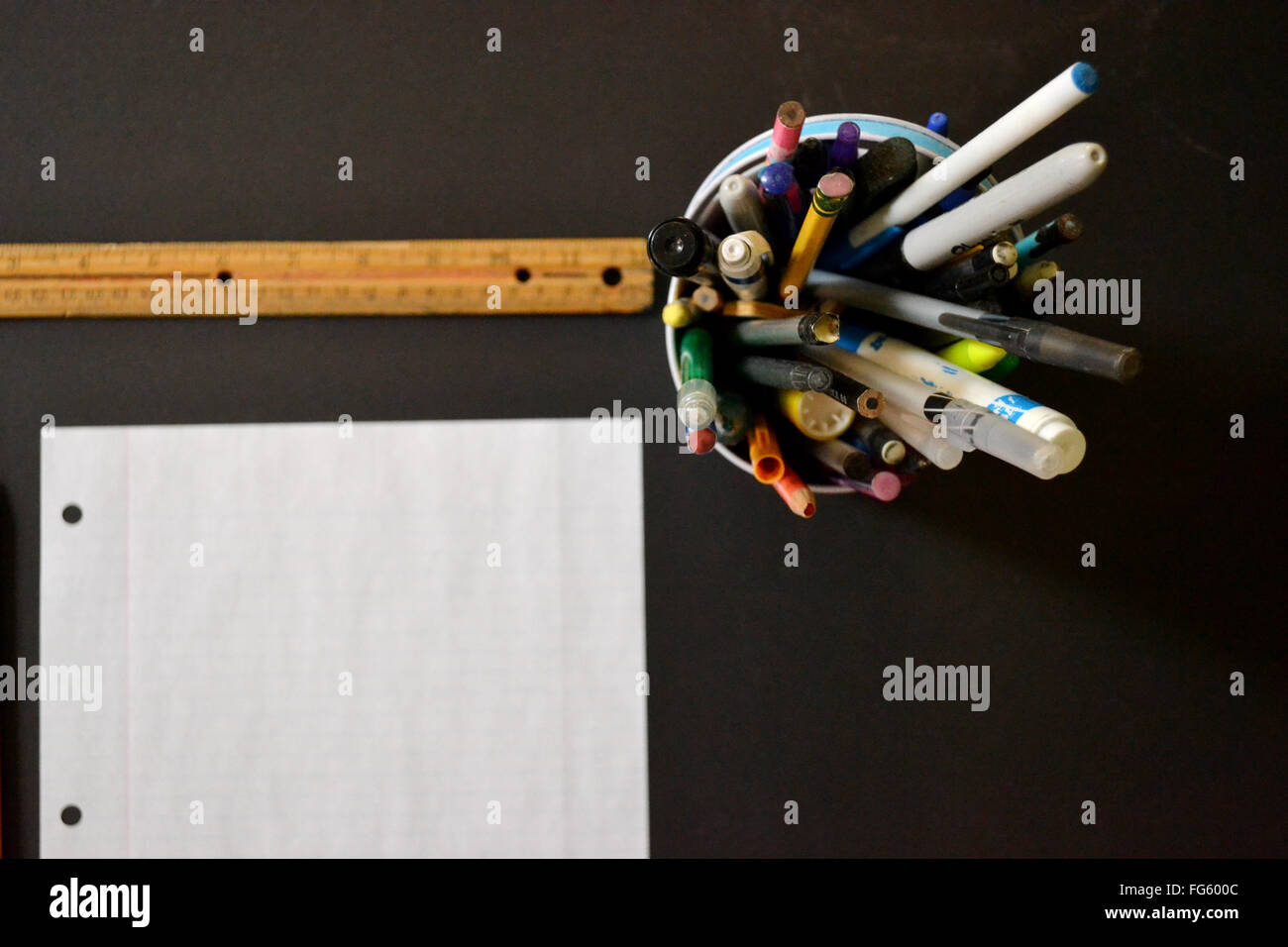 Desk pencils hi-res stock photography and images - Alamy