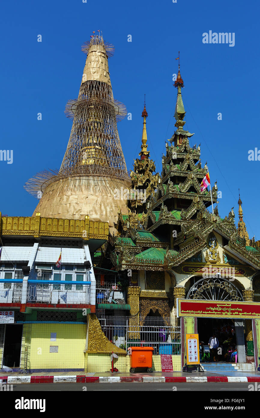 Stupa of Sule Pagoda with local scaffolding, Yangon, Myanmar Stock Photo