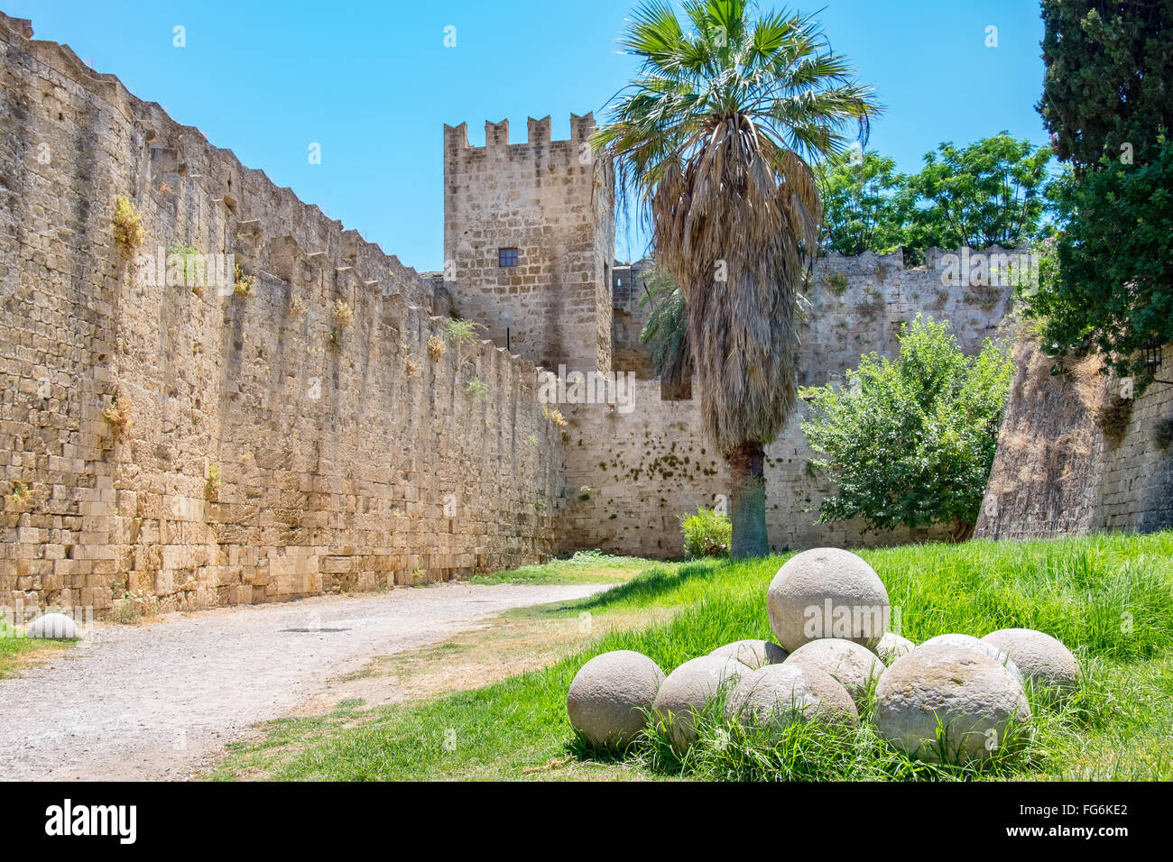 Fortifications of Rhodes. Greece Stock Photo - Alamy