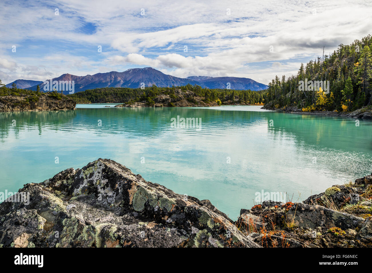 Atlin Lake Hi res Stock Photography And Images Alamy