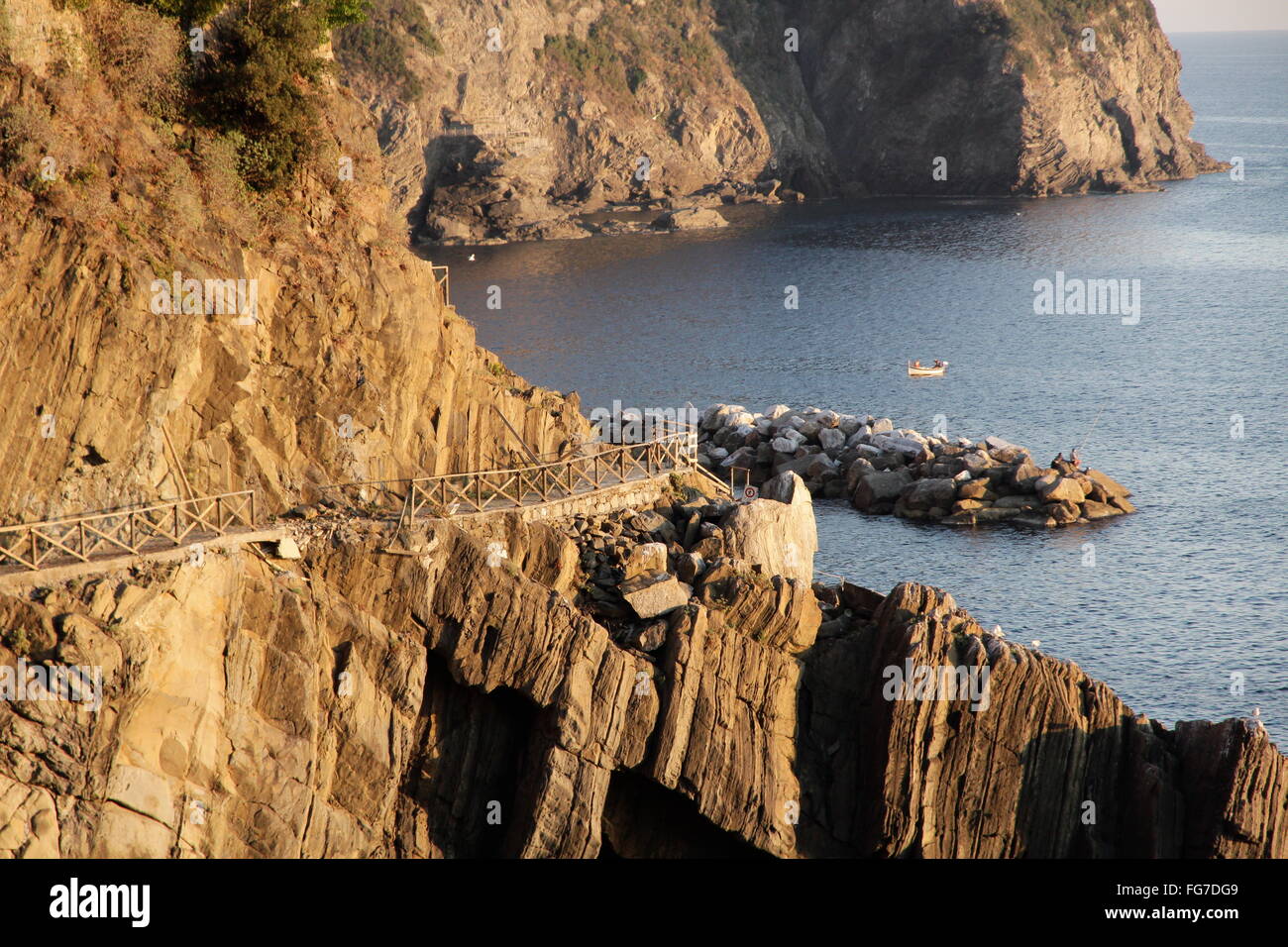 geography / travel, Italy, Liguria, Cinque Terre, Riomaggiore, impassable coastal path between railway station and harbour, rockfall, Additional-Rights-Clearance-Info-Not-Available Stock Photo