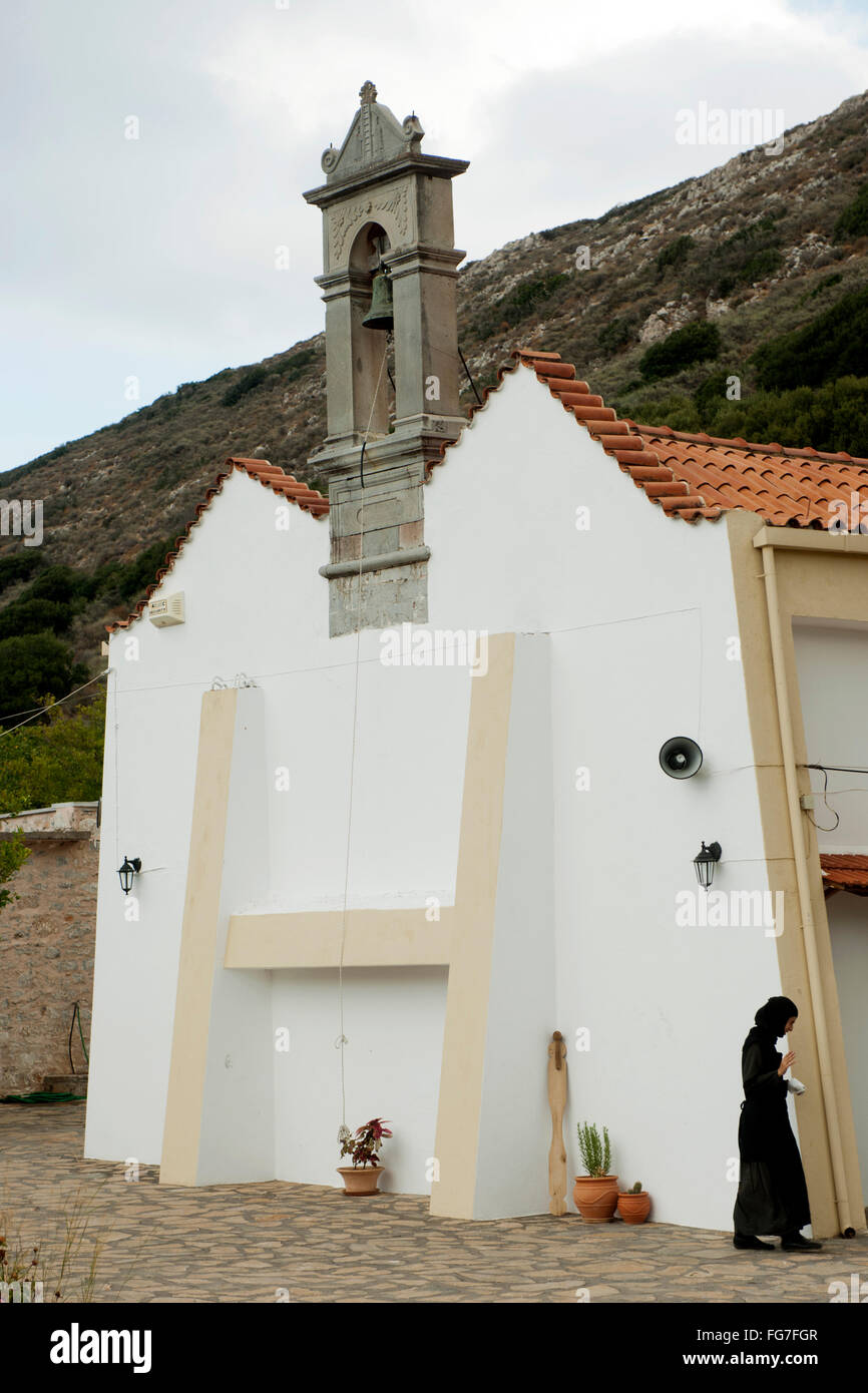 Griechenland, Kreta, Kastelli bei Fourni nördlich von Neapoli, Klosterkirche Agios Konstantinos - Agia Eleni & Timios Stavros Stock Photo