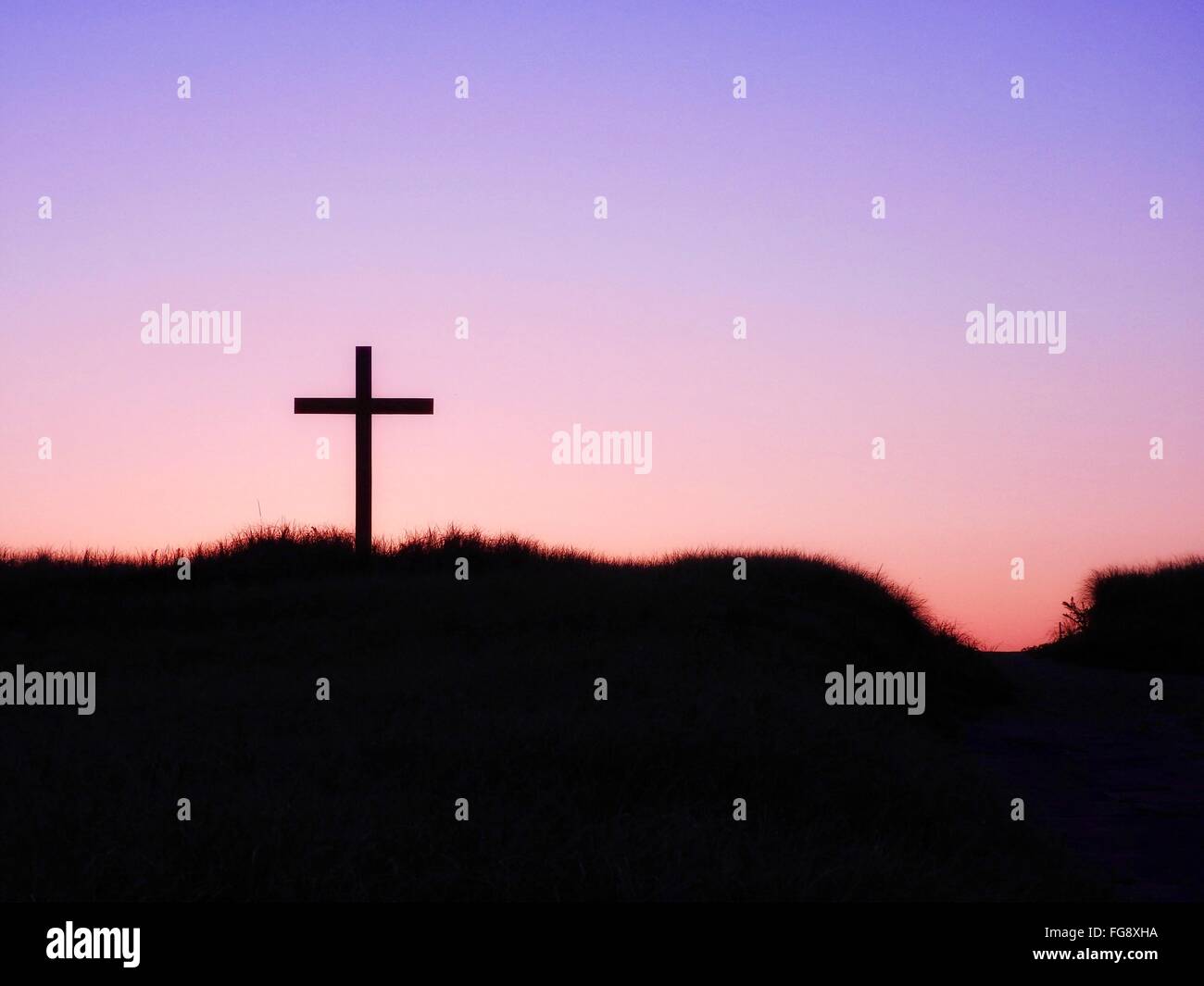 Silhouette cross on hill clear hi-res stock photography and images - Alamy