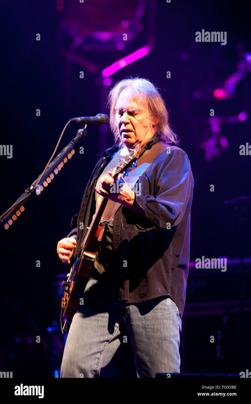 Neil Young performing at the Glastonbury Festival 2009, Somerset Stock Photo, Royalty Free Image ...