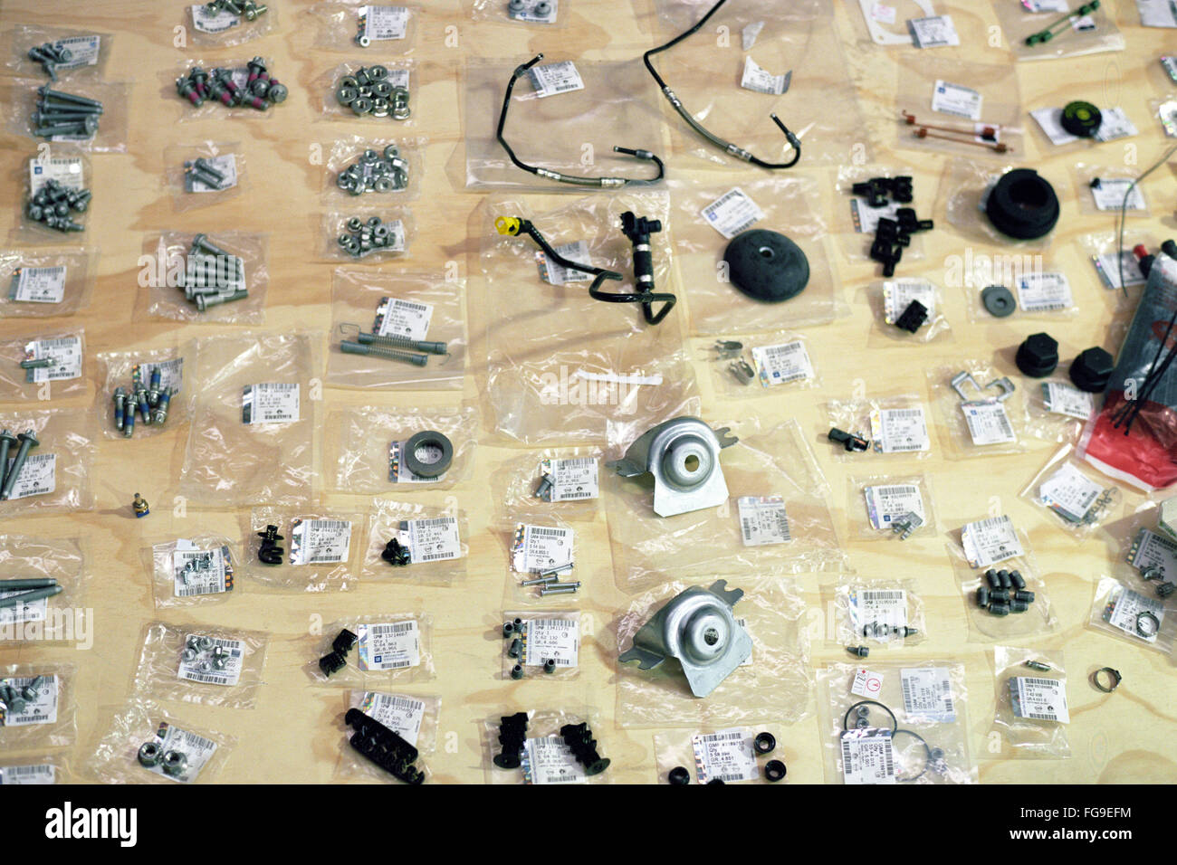Electric parts hi-res stock photography and images - Alamy