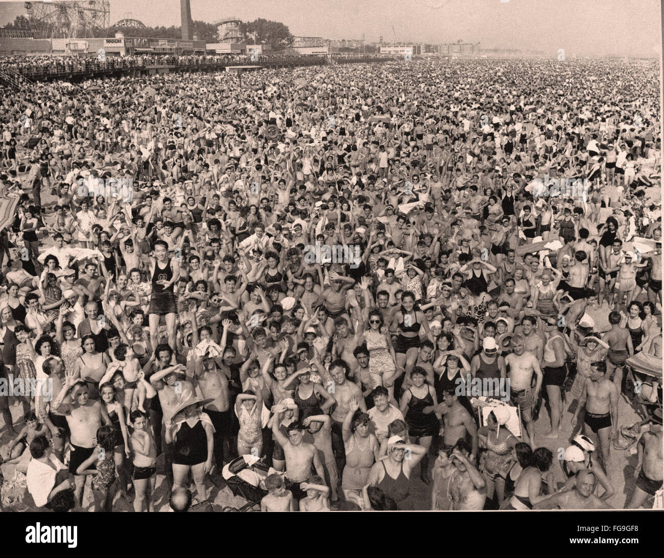 Crowd at Coney Island during the July heatwave     1940 Stock Photo