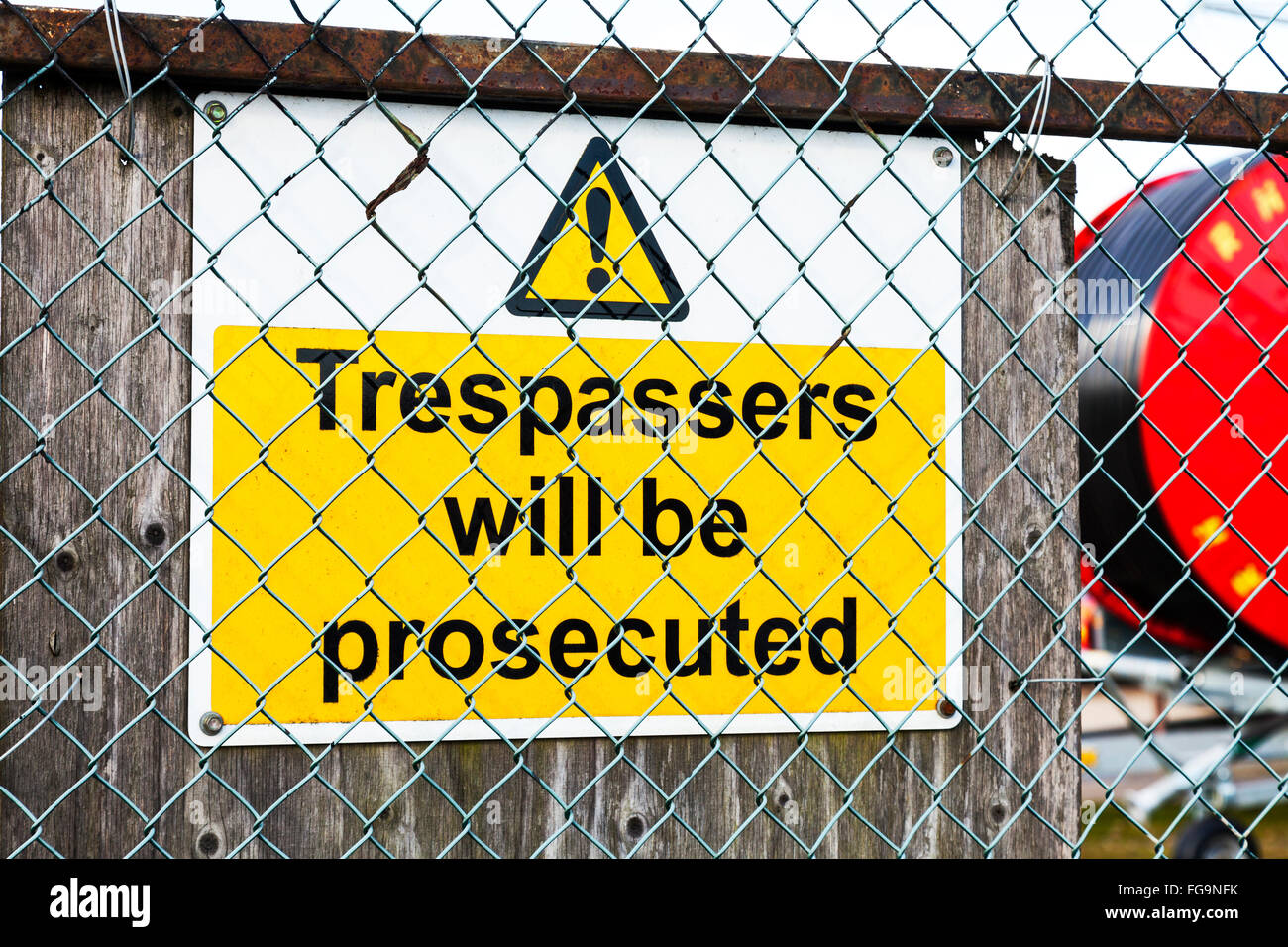 Trespassers Will Be Prosecuted Sign Warning Keep Out Beware No Entry Uk England Gb Stock Photo Alamy