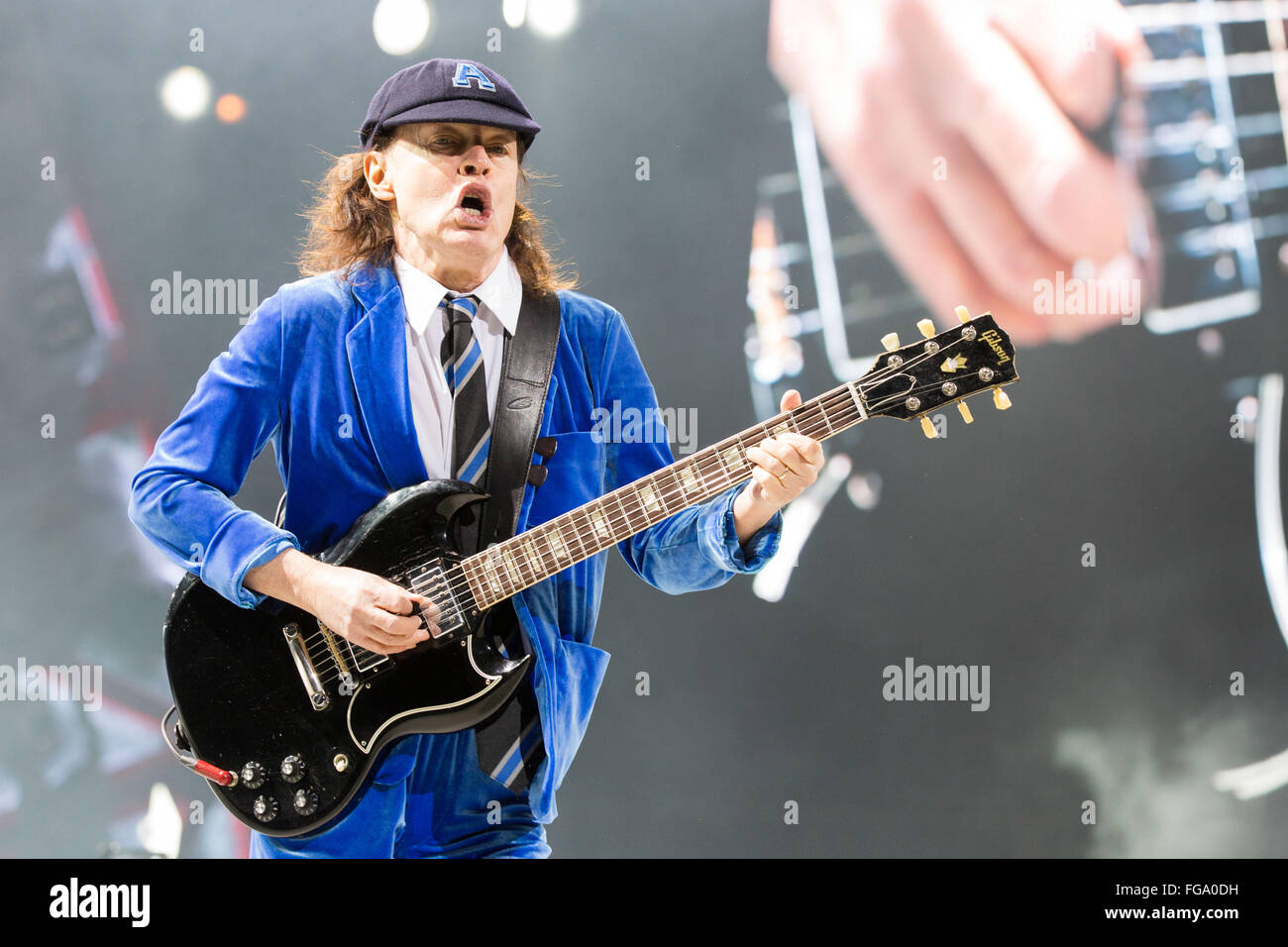 Chicago, Illinois, USA. 17th Feb, 2016. Guitarist ANGUS YOUNG of AC/DC performs live on the Rock or Bust tour at the United Center in Chicago, Illinois © Daniel DeSlover/ZUMA Wire/Alamy Live News Stock Photo