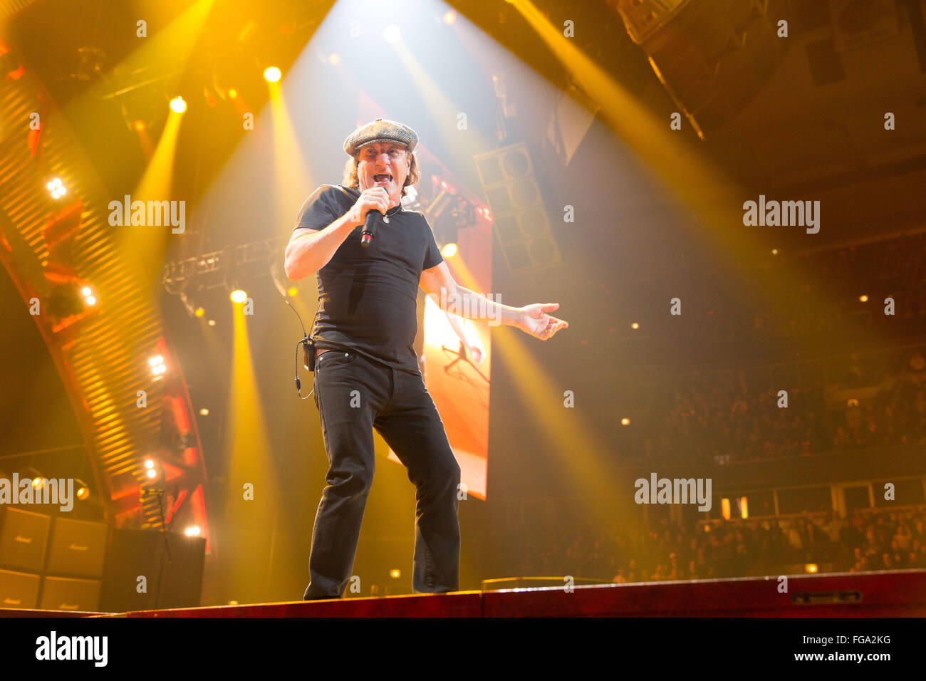 Chicago, Illinois, USA. 17th Feb, 2016. Singer BRIAN JOHNSON of AC/DC performs live on the Rock or Bust tour at the United Center in Chicago, Illinois © Daniel DeSlover/ZUMA Wire/Alamy Live News Stock Photo