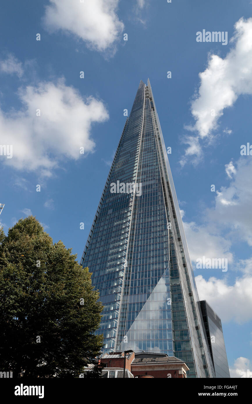 The shard london bridge hires stock photography and images Alamy