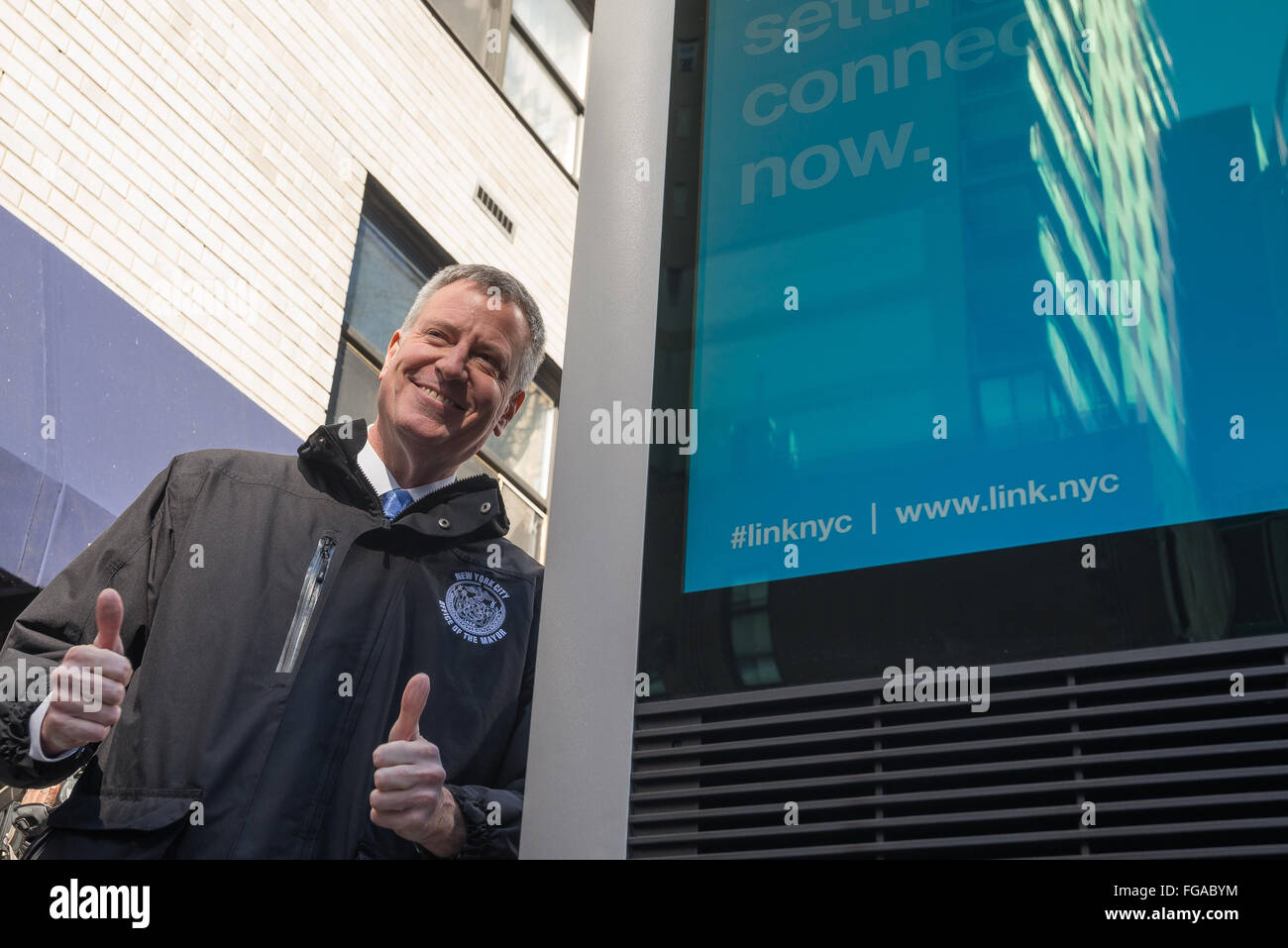 311 new york city hi-res stock photography and images - Alamy
