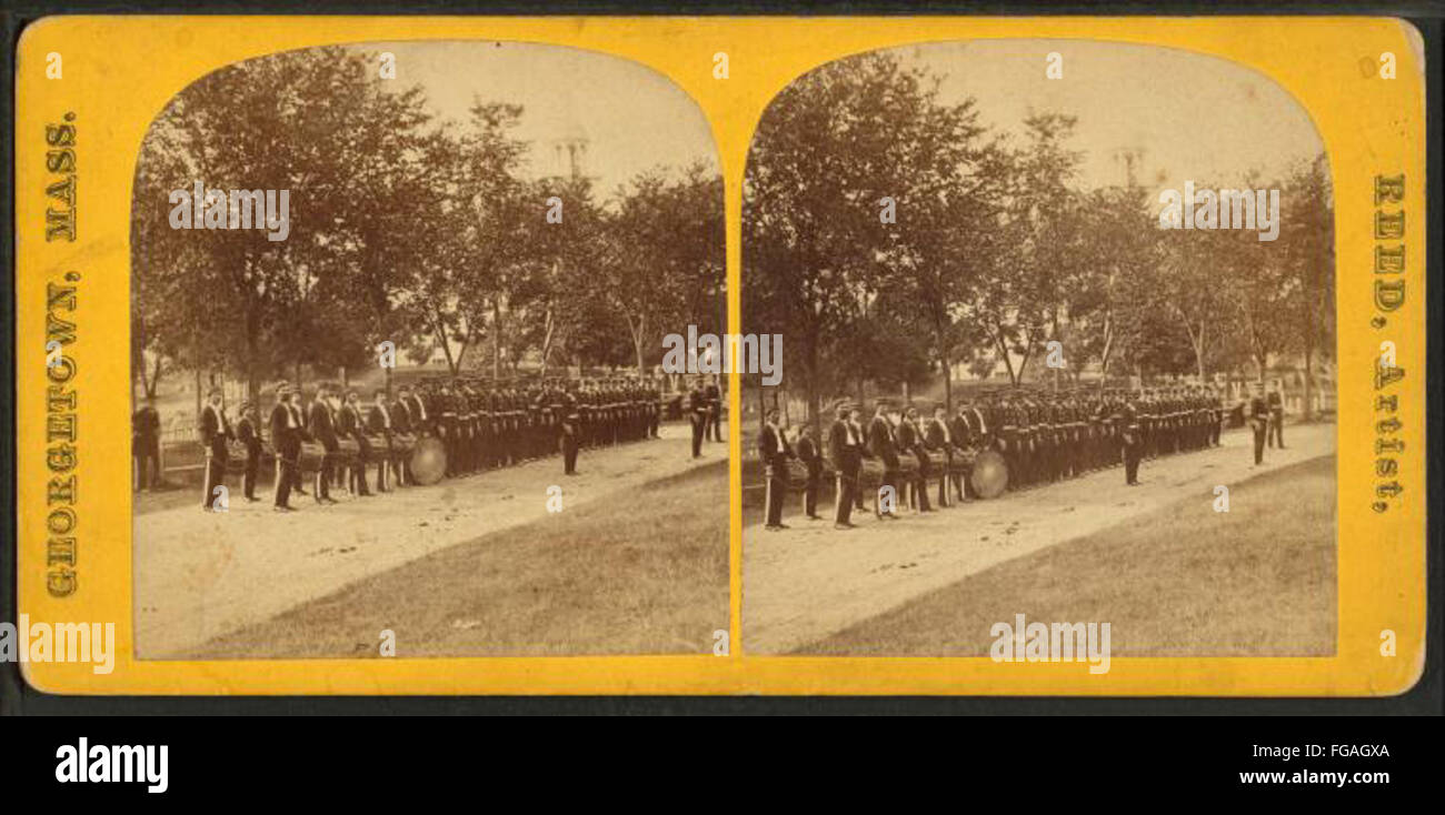 Playing military drums hi-res stock photography and images - Alamy