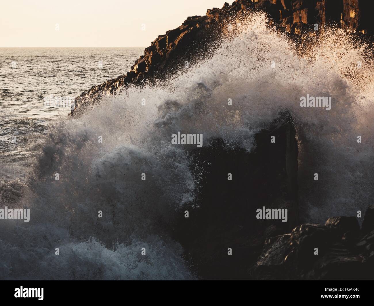 Water splashing over rocks hi-res stock photography and images - Alamy