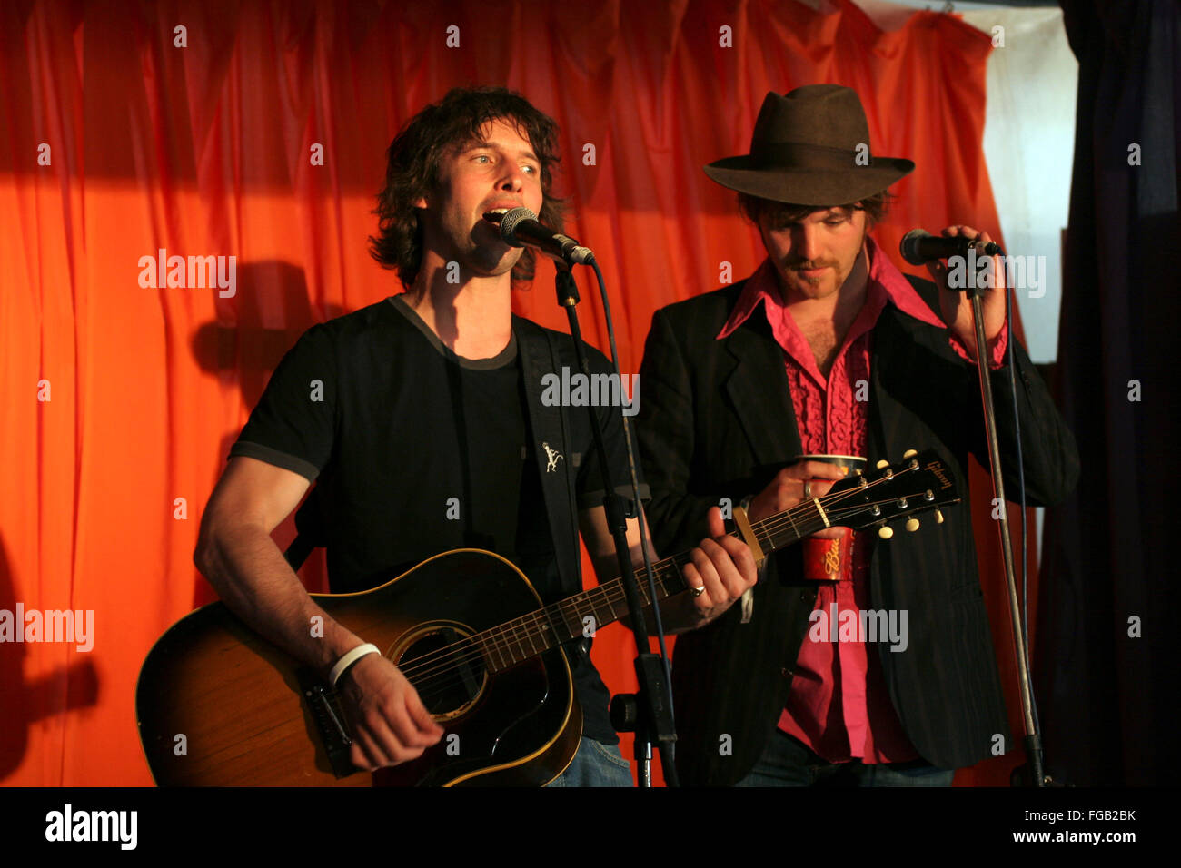 English singer songwriter James Blunt performing backstage at the Glastonbury Festival 2005. Somerset, England, United Kingdom. Stock Photo