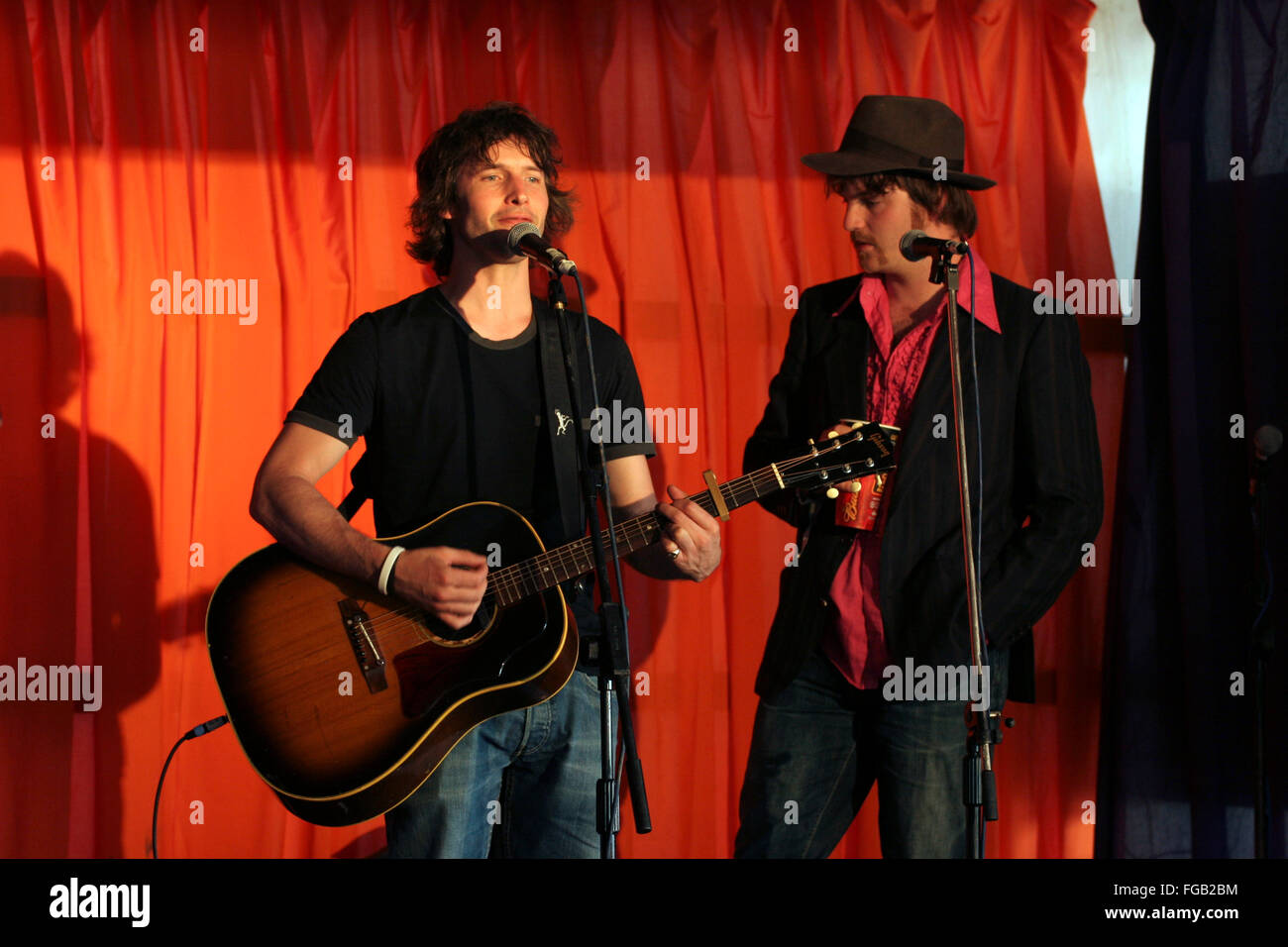 English singer songwriter James Blunt performing backstage at the Glastonbury Festival 2005. Somerset, England, United Kingdom. Stock Photo