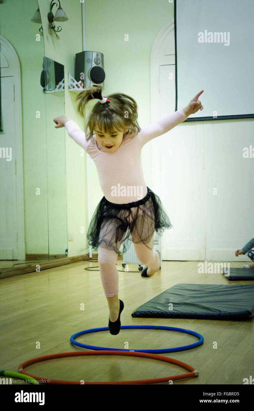 Girl jumping hi-res stock photography and images - Alamy