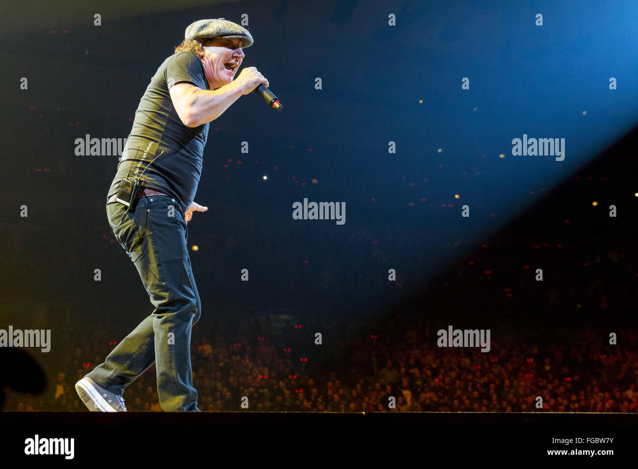 Chicago, Illinois, USA. 17th Feb, 2016. Singer BRIAN JOHNSON of AC/DC ...