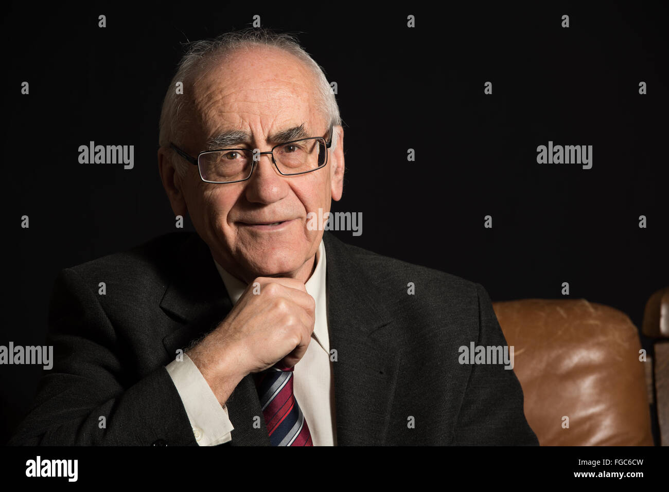 Older man wearing eyeglasses hi-res stock photography and images - Alamy