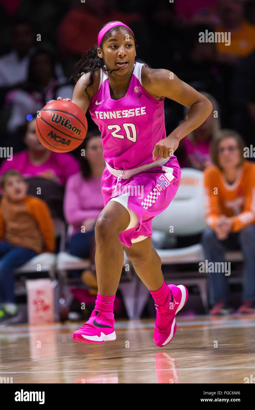 February 18, 2016 Te'a Cooper 20 of the Tennessee Lady Volunteers brings the ball up court