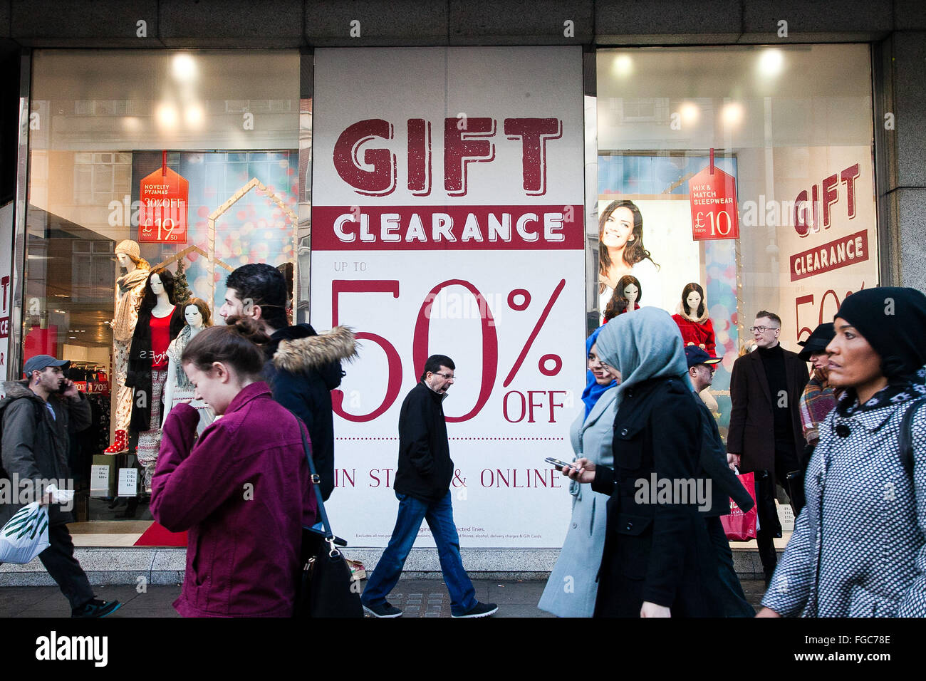 London UK 23rd Dec 2015  BHS offering up to 50% off on their Gift Clearance items. Stock Photo